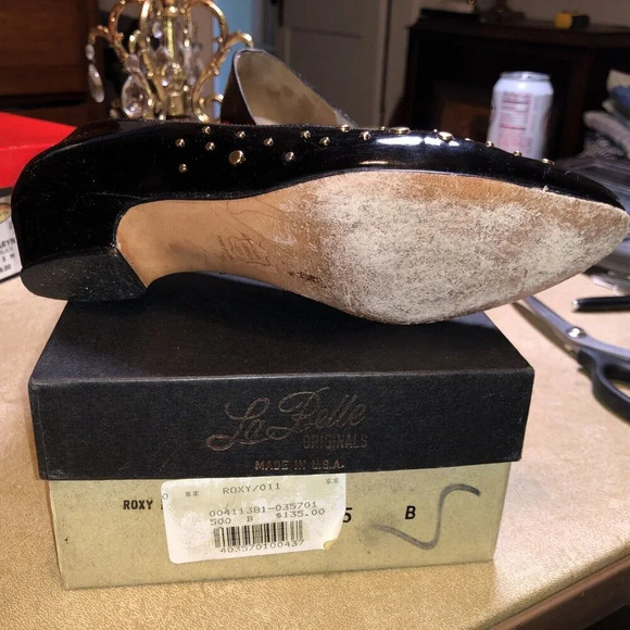 La Belle Original sz 5 B Black Leatherette Gold Accents - Picture 6 of 6